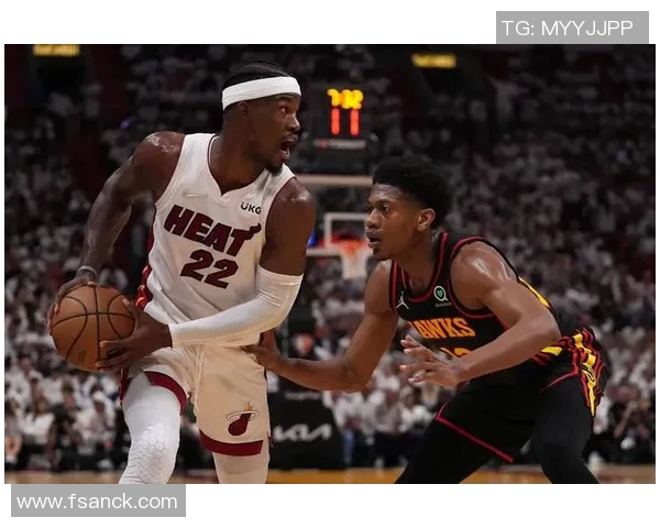 全明星篮球热火对决激战正酣明星球员展现巅峰对决魅力与激情交织的精彩瞬间